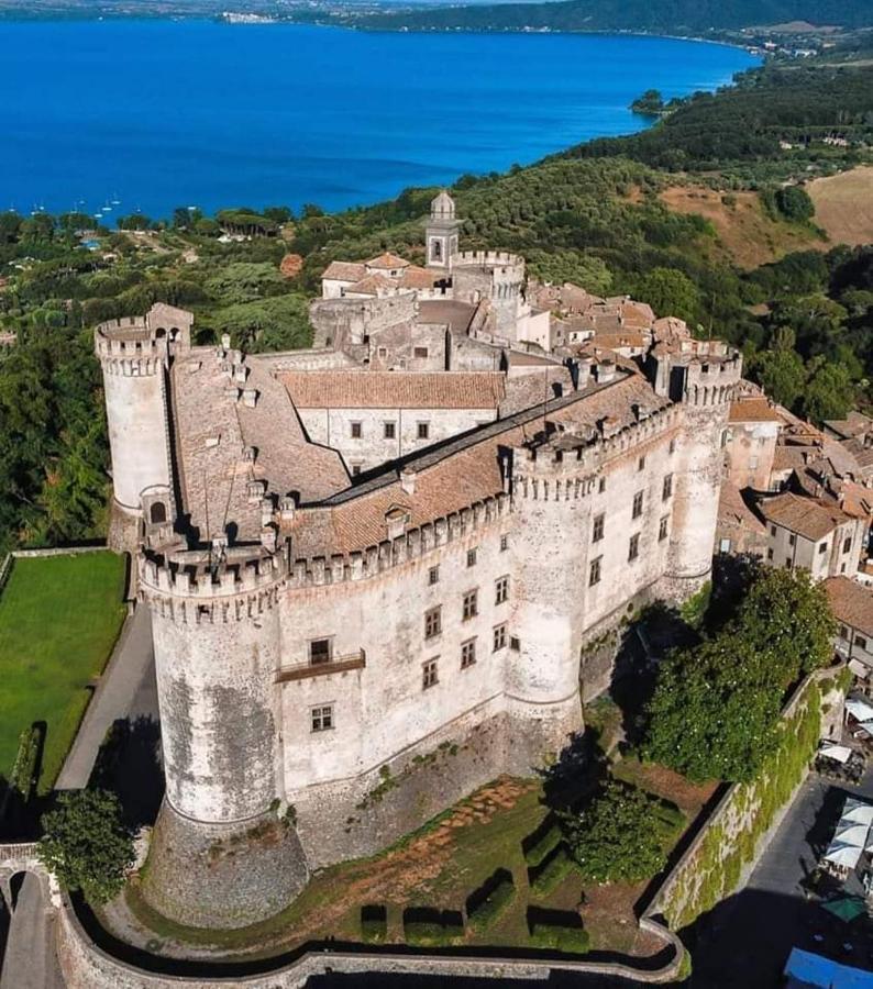 Casa Paolina Nel Centro Di Bracciano Villa Exterior photo